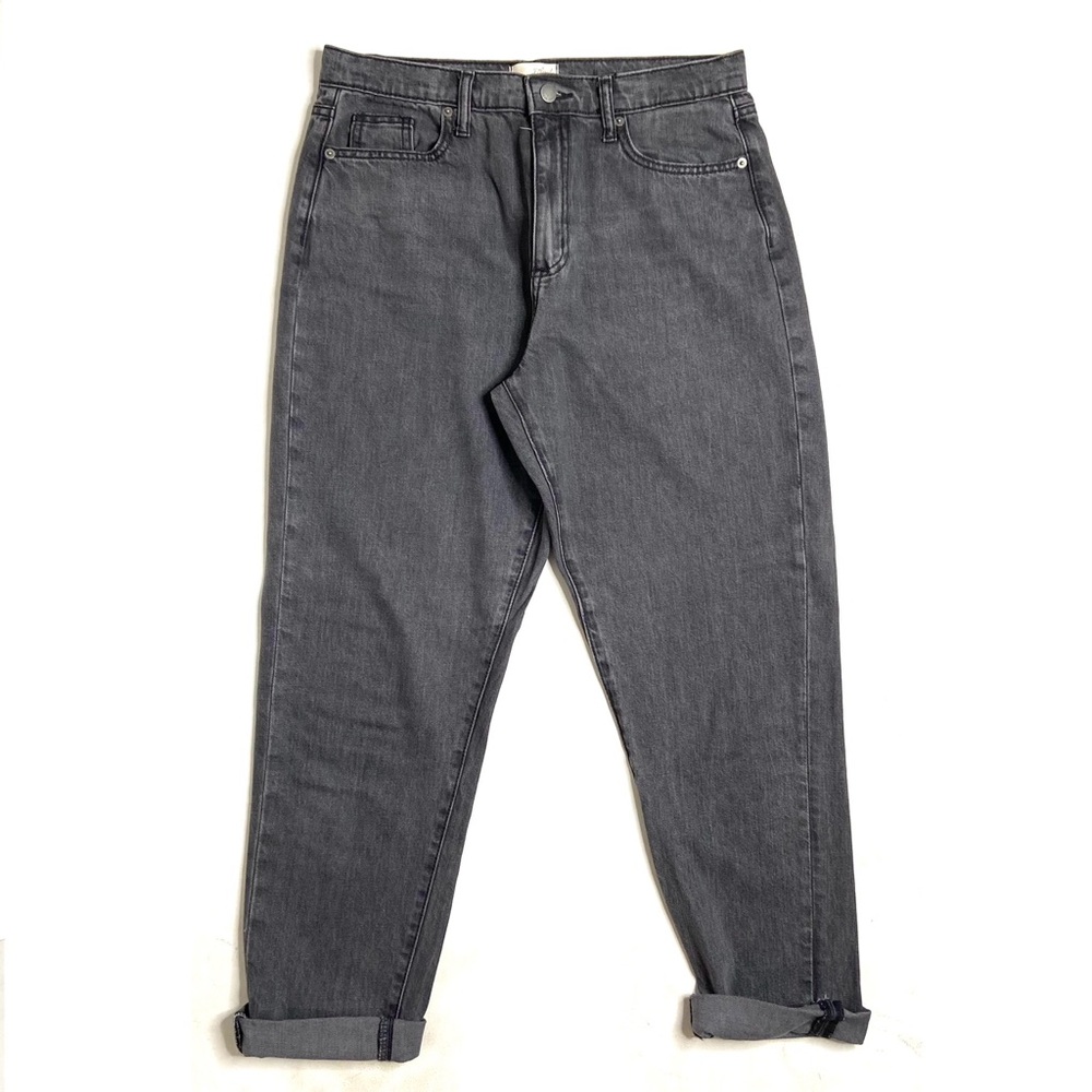 Universal Thread Gray Wash Boyfriend Jean Size 6/28R